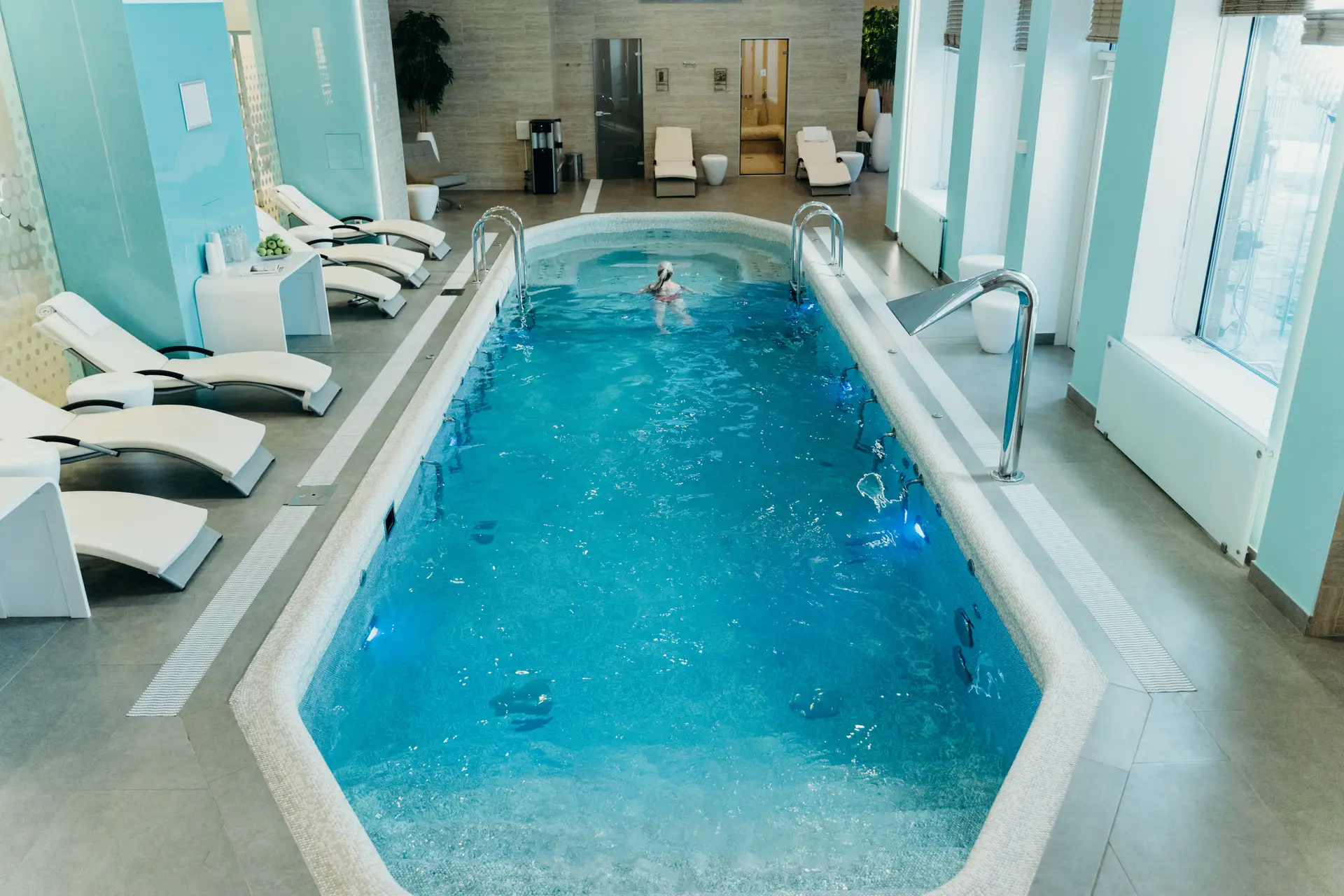 Modern spa belső